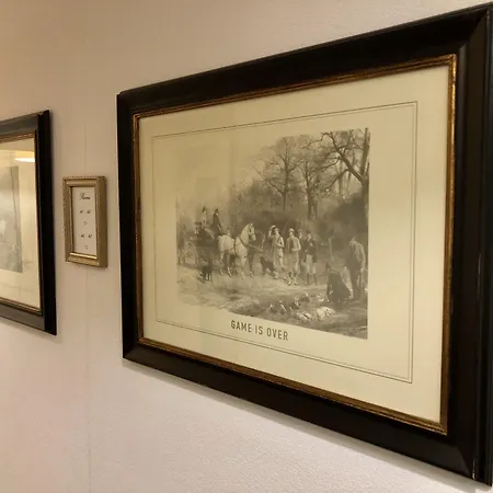 Townhouse Boutique 3*