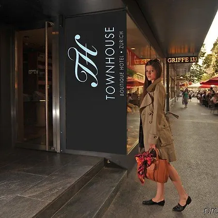 Townhouse Boutique 3*