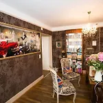 Townhouse Boutique Hotel