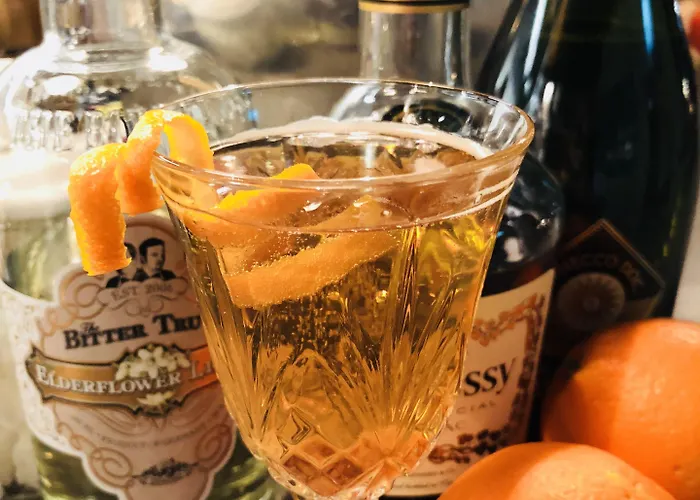 מלון Townhouse Boutique